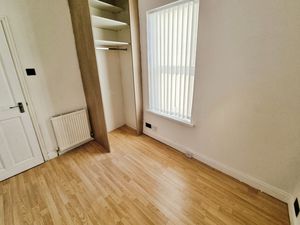 Photo 5- click for photo gallery